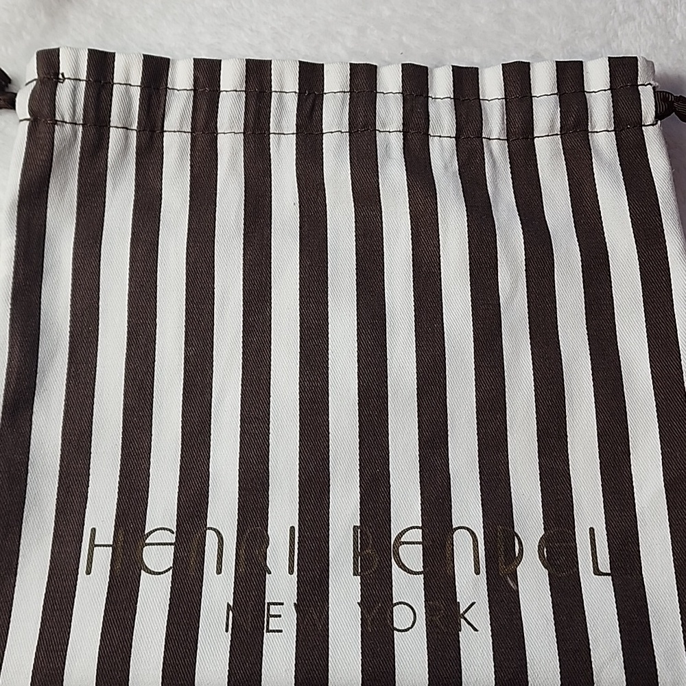 Henri Bendel Crossbody Shoulder Bag Rainbow Design Black Leather NWOT - Picture 3 of 12
